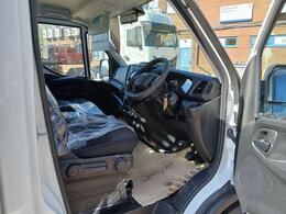 Iveco Daily 3.0D HPI 16V 70C 3750 Business HiMatic LWB Euro 6 2dr (DRW)